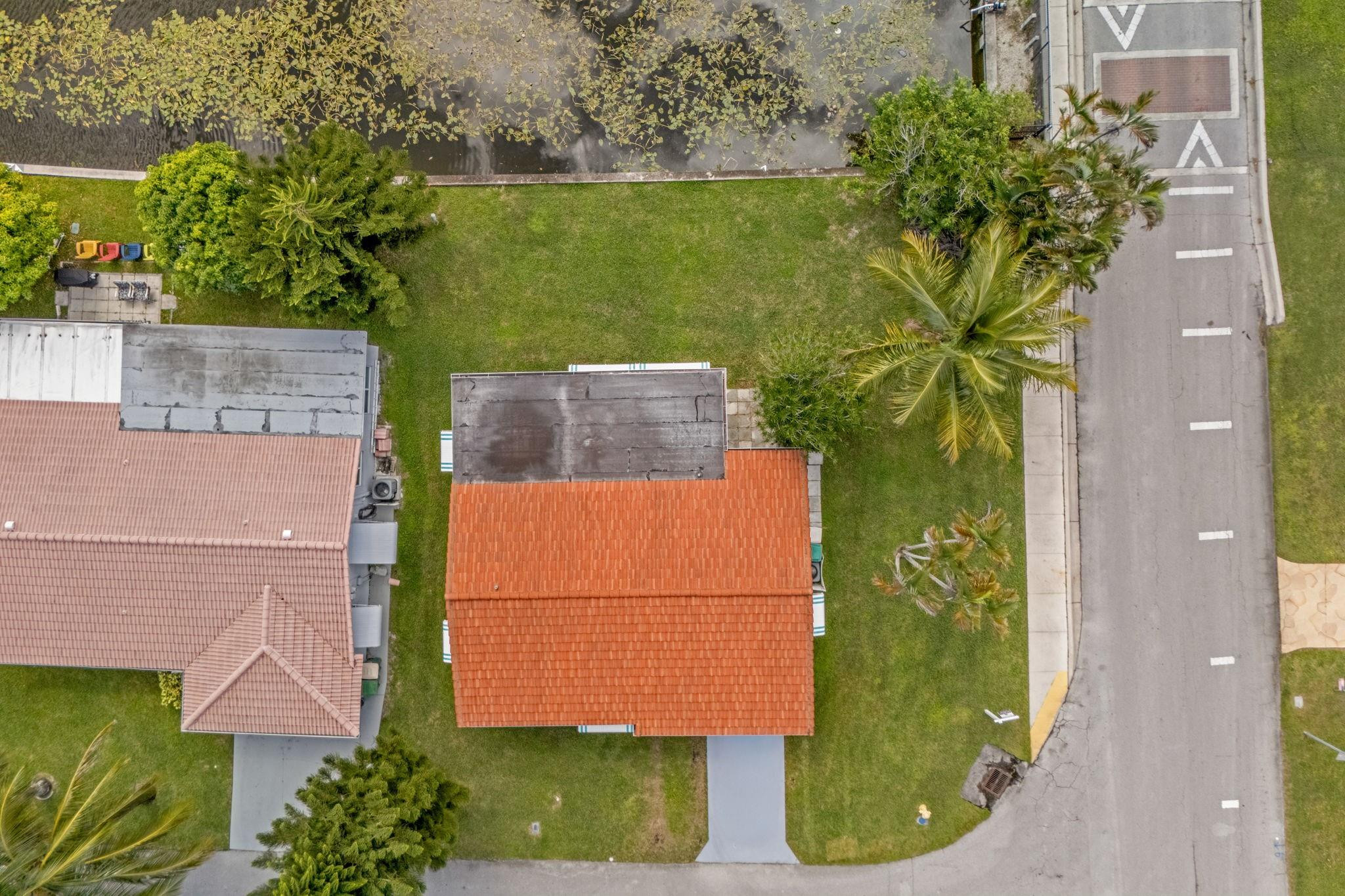 4922 Northwest 52nd Street Tamarac, FL 33319 - Photo 24 of 27 Photo 24