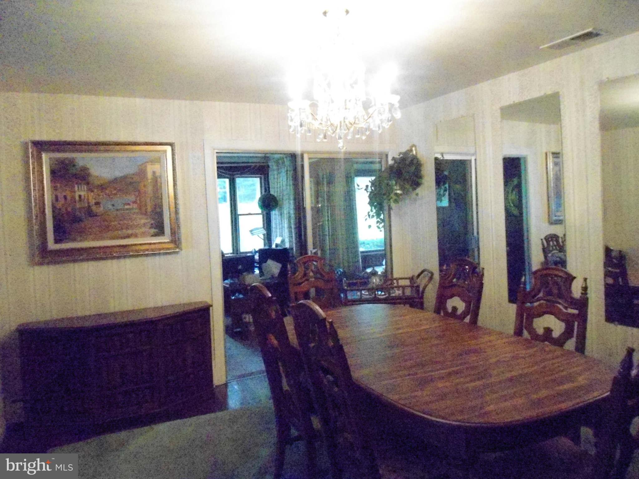33 Cedarhill Road Randallstown, MD 21133 - Photo 4 of 26 Dining Room