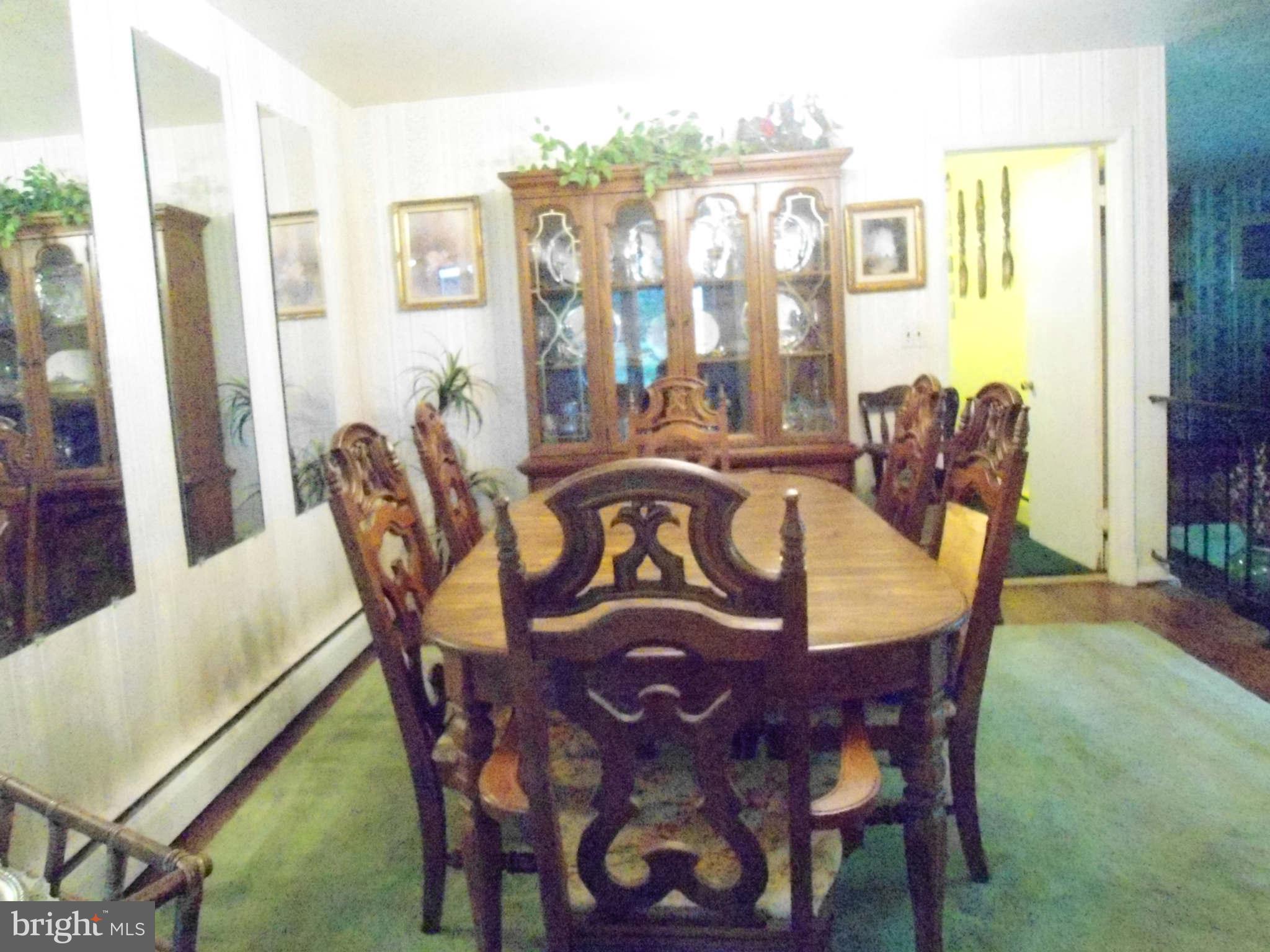 33 Cedarhill Road Randallstown, MD 21133 - Photo 5 of 26 Dining Room