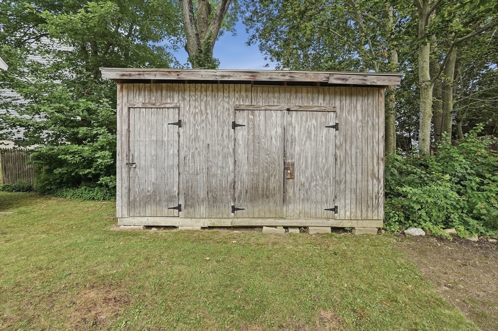 134 Hathaway Commons Road Fall River, MA 02720 - Photo 40 of 41