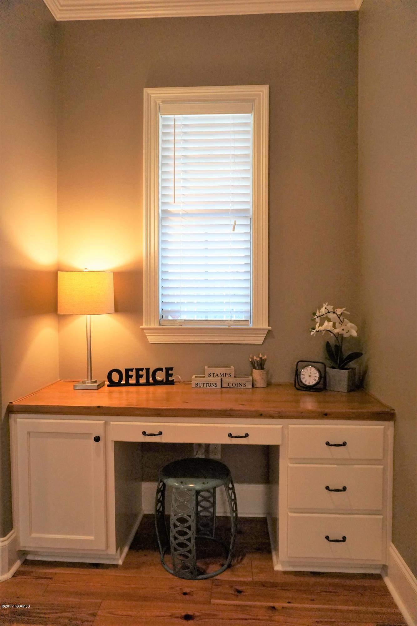 105 Reidel Private Road Broussard, LA 70518 - Photo 11 of 18 Office