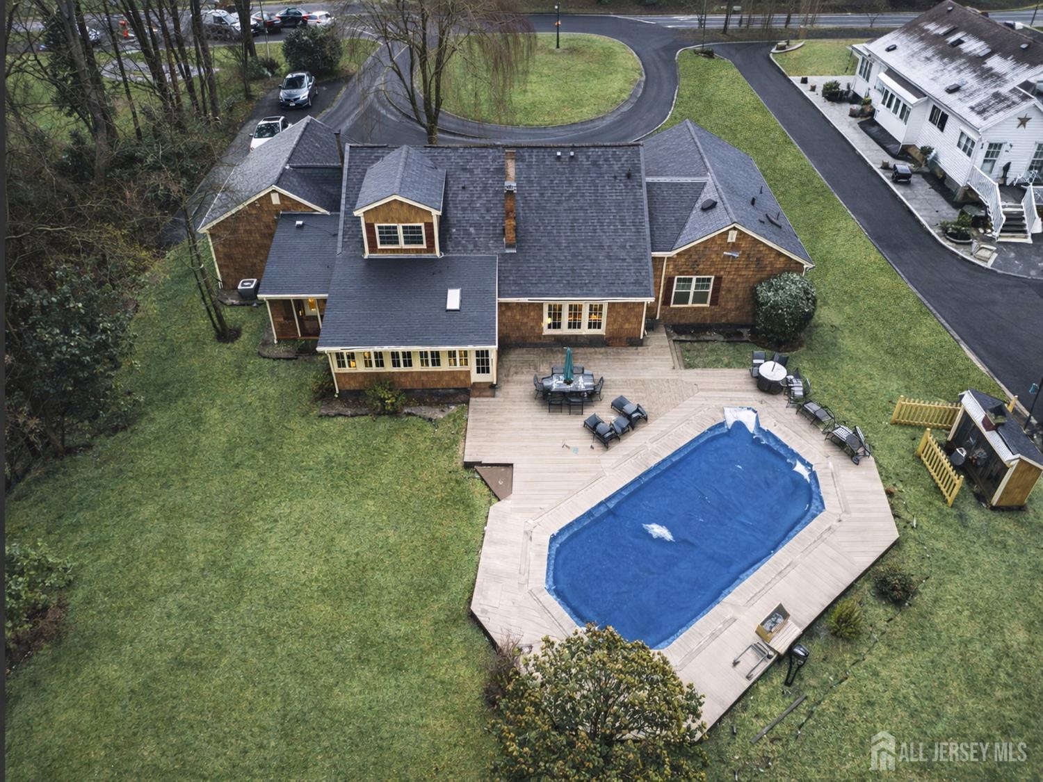 402 Main Street Manalapan, NJ 07726 - Photo 3 of 43