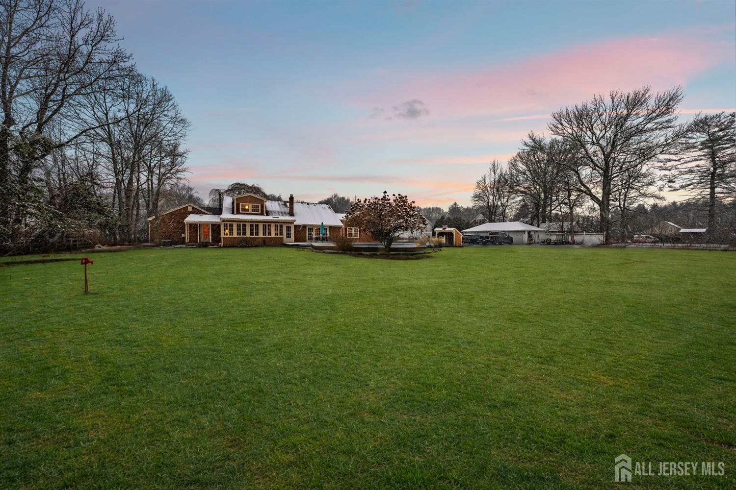 402 Main Street Manalapan, NJ 07726 - Photo 5 of 43