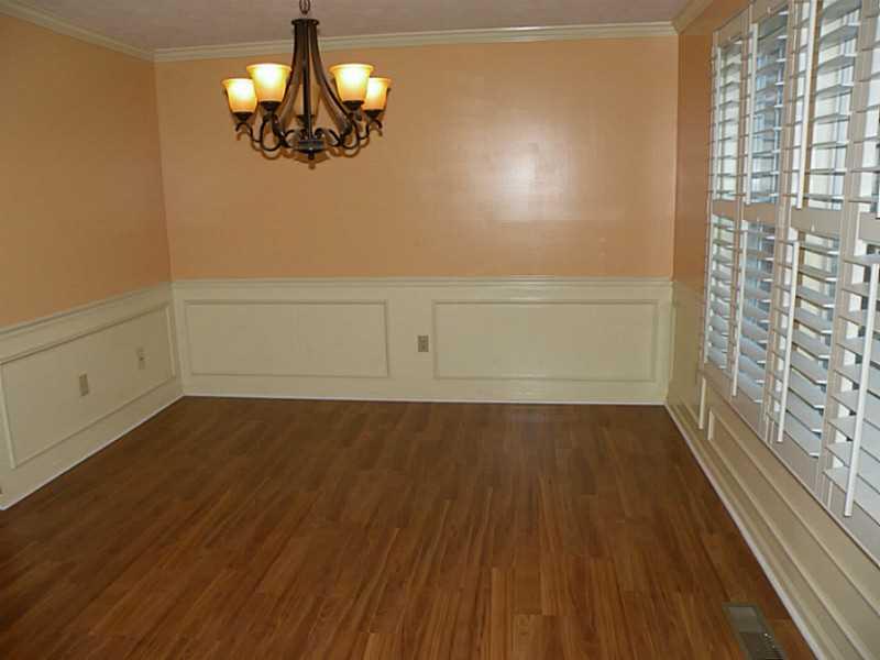 409 McCombs Road Venetia, PA 15367 - Photo 5 of 22 Dining Room. 409 McCombs Road Dining Room