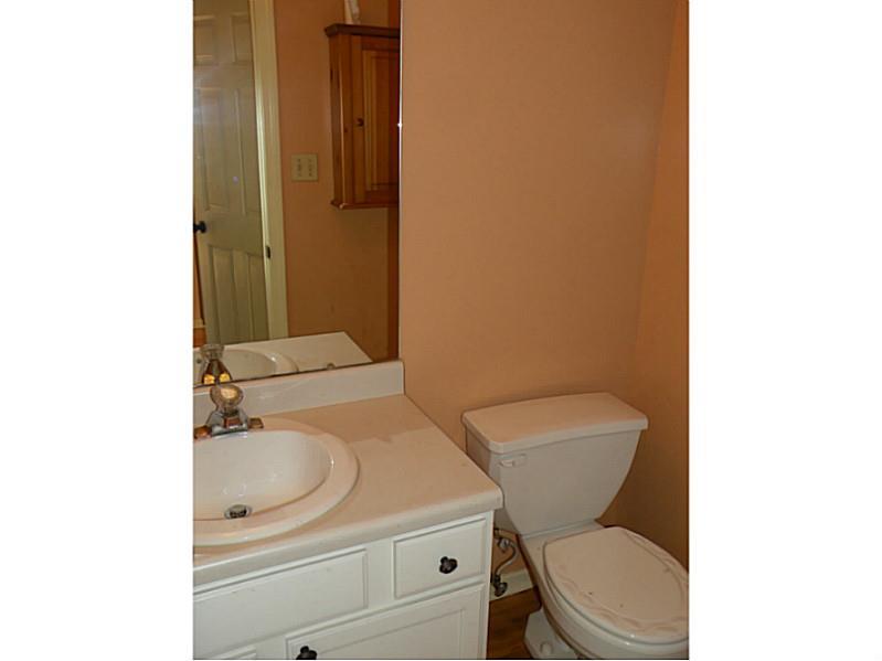 409 McCombs Road Venetia, PA 15367 - Photo 8 of 22 Partial Bath. 409 McCombs Road Powder Room