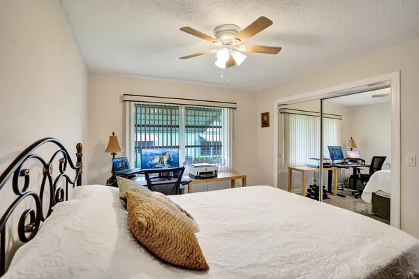 $174,800 | 201 Bayview Avenue, Unit D, Boynton Beach, FL 33435