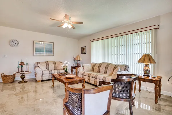 $174,800 | 201 Bayview Avenue, Unit D, Boynton Beach, FL 33435