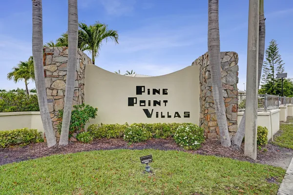 $174,800 | 201 Bayview Avenue, Unit D, Boynton Beach, FL 33435