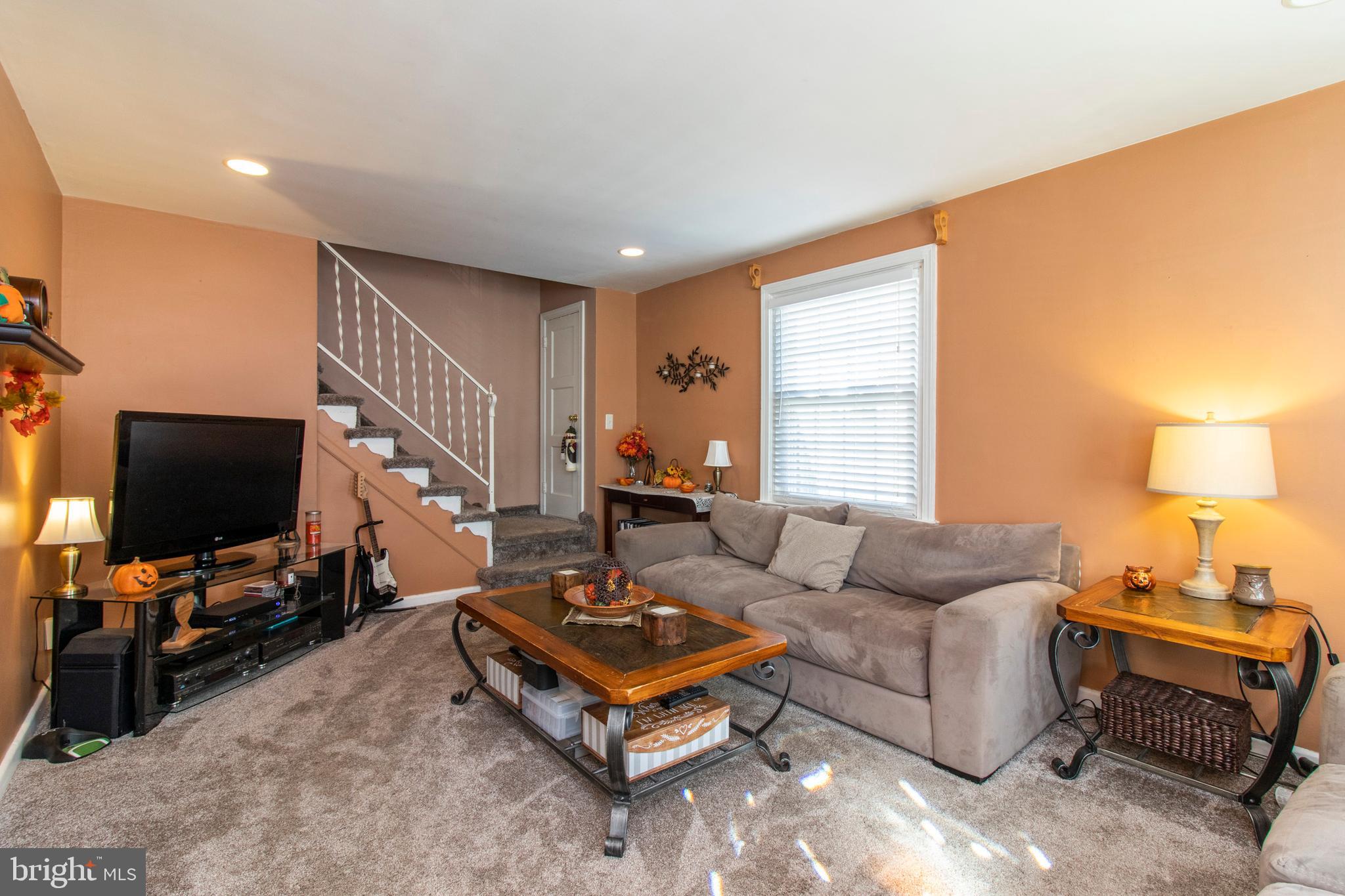 819 Fairview Road Swarthmore, PA 19081 - Photo 4 of 35