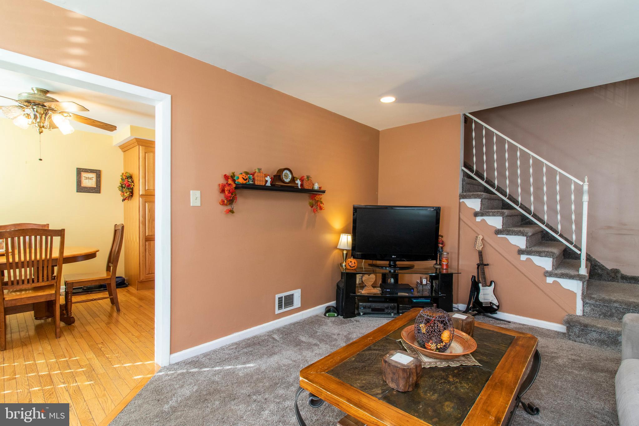 819 Fairview Road Swarthmore, PA 19081 - Photo 5 of 35