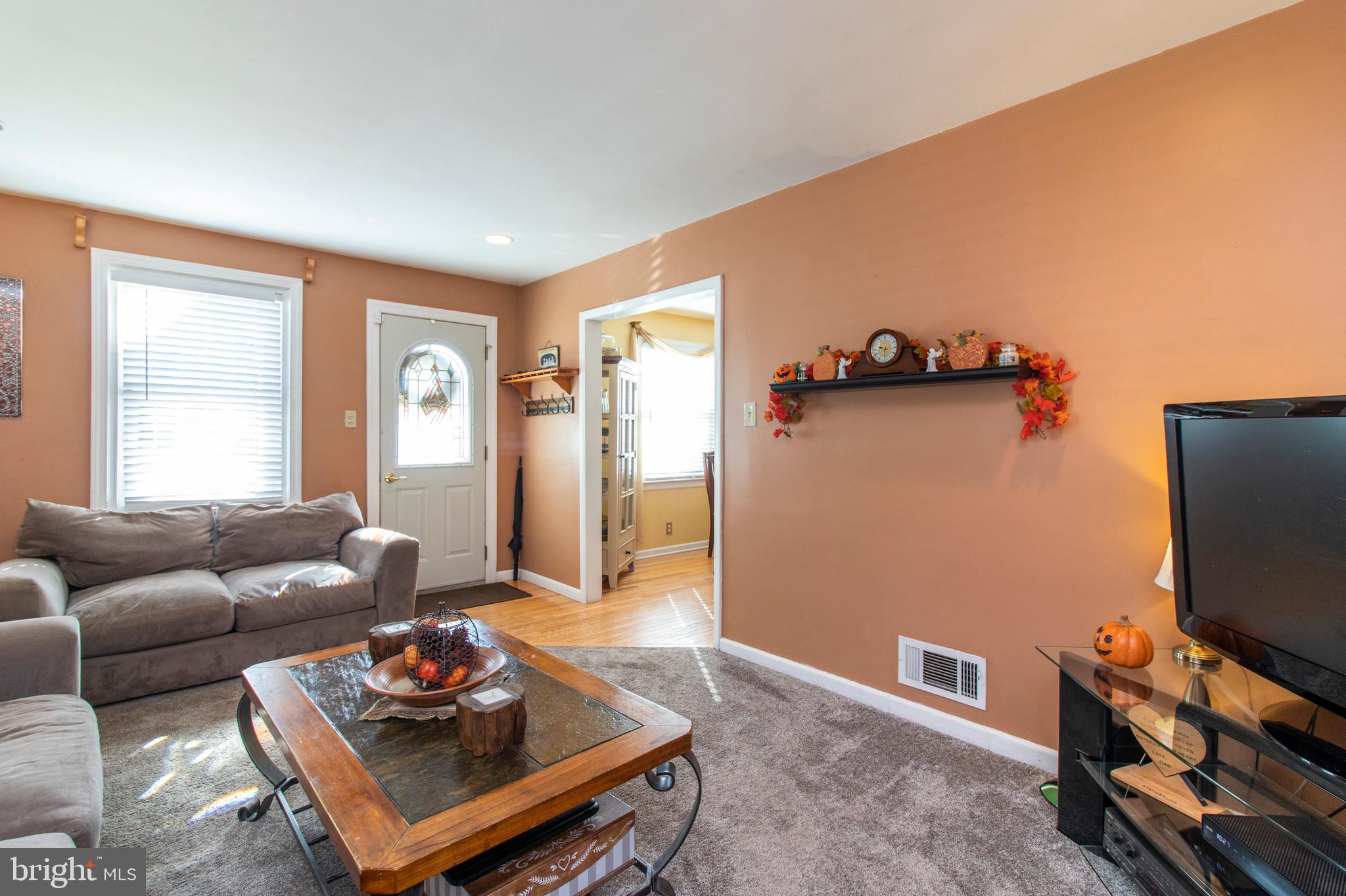 819 Fairview Road Swarthmore, PA 19081 - Photo 6 of 35
