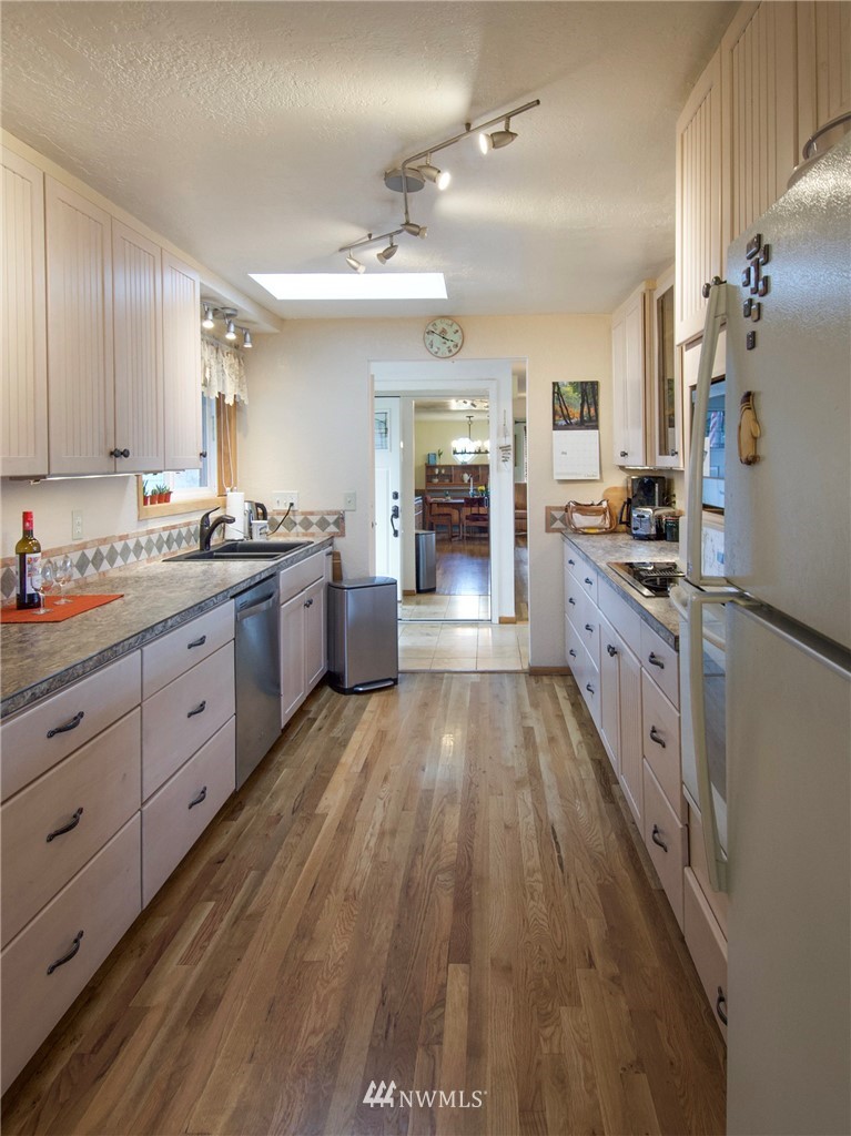 808 South Golf Course Road Port Angeles, WA 98362 - Photo 23 of 40 Gallery Image 23