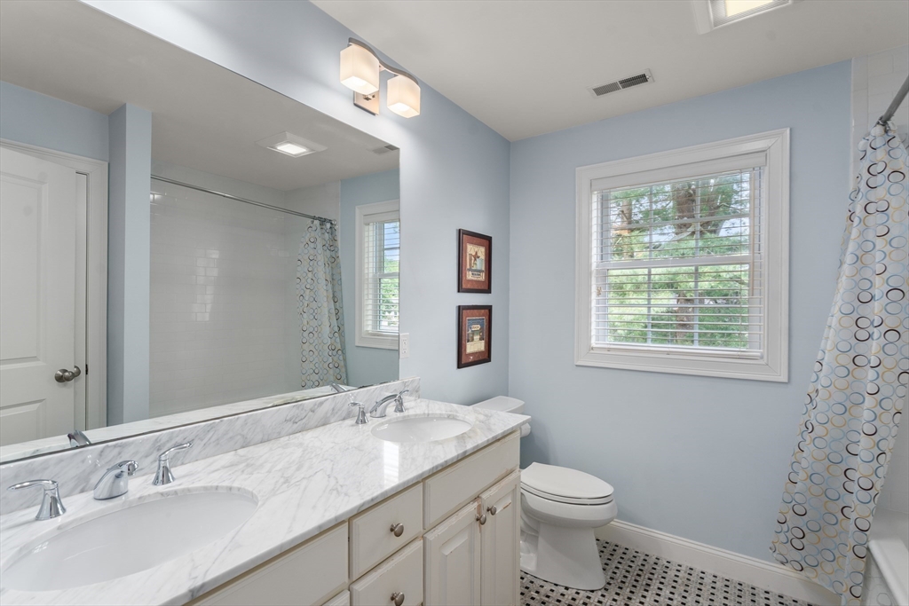 77 Cedar Street Wellesley, MA 02481 - Photo 25 of 39