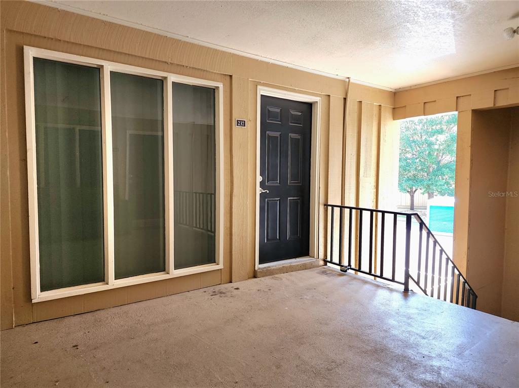 507 Northwest 39th Road, Unit 237 Gainesville, FL 32607 - Photo 2 of 21 Gallery Image 2