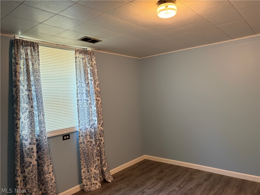 1864 Clyde Road Madison, OH 44057 - Photo 17 of 25 Lower Level Bedroom with Full Bath