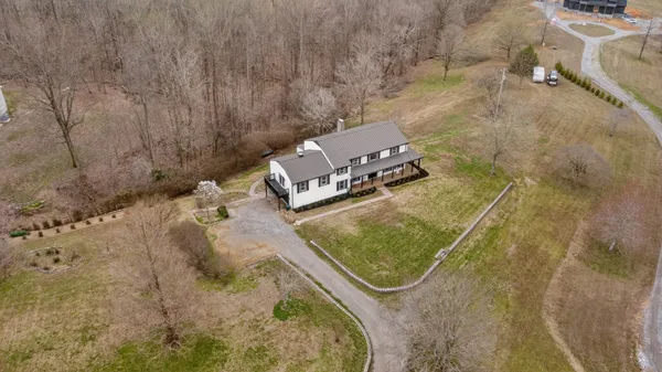 $969,900 | 7255 Hall Road, Greenbrier, TN 37073