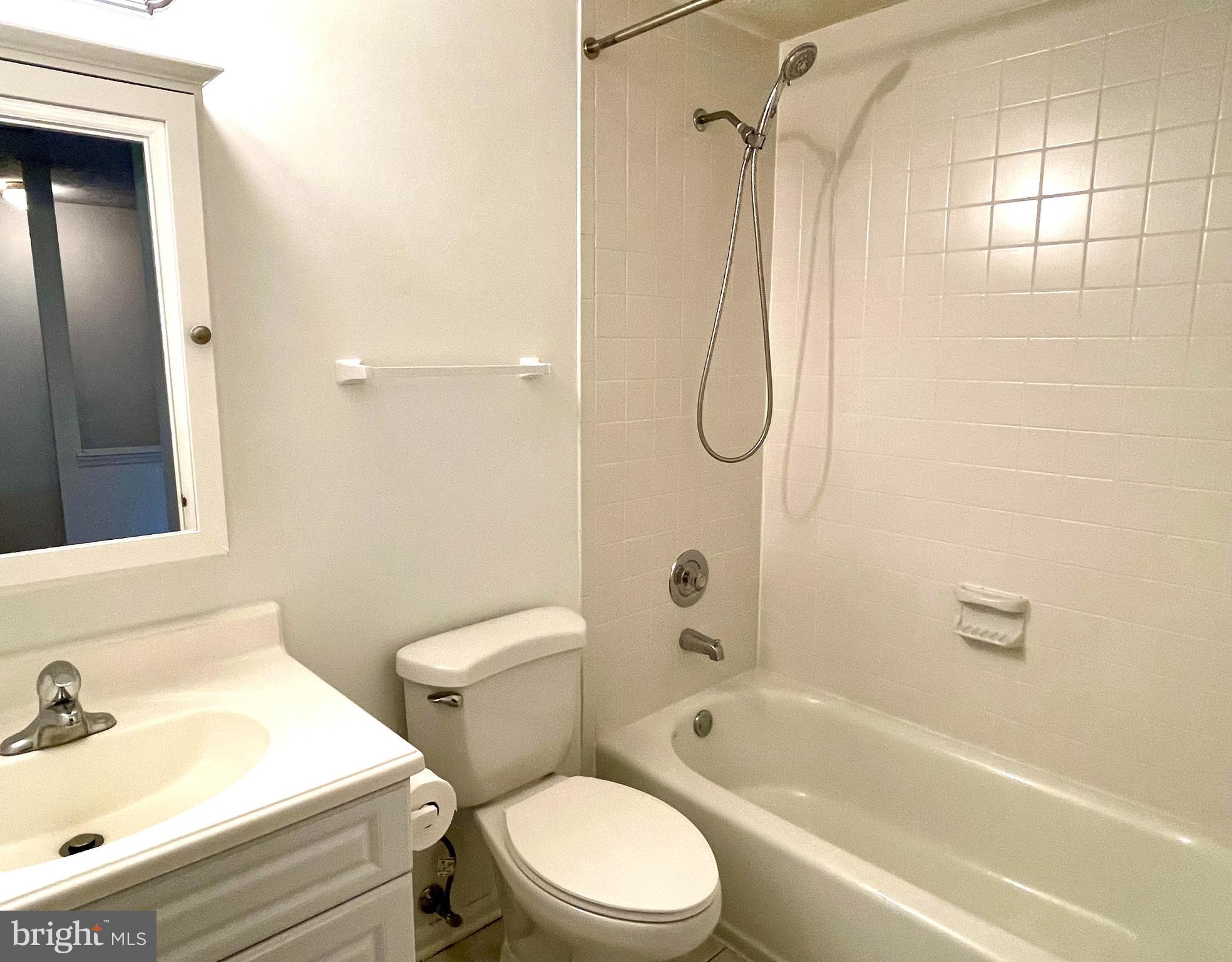 1556 Autumn Ridge Circle Reston, VA 20194 - Photo 20 of 30