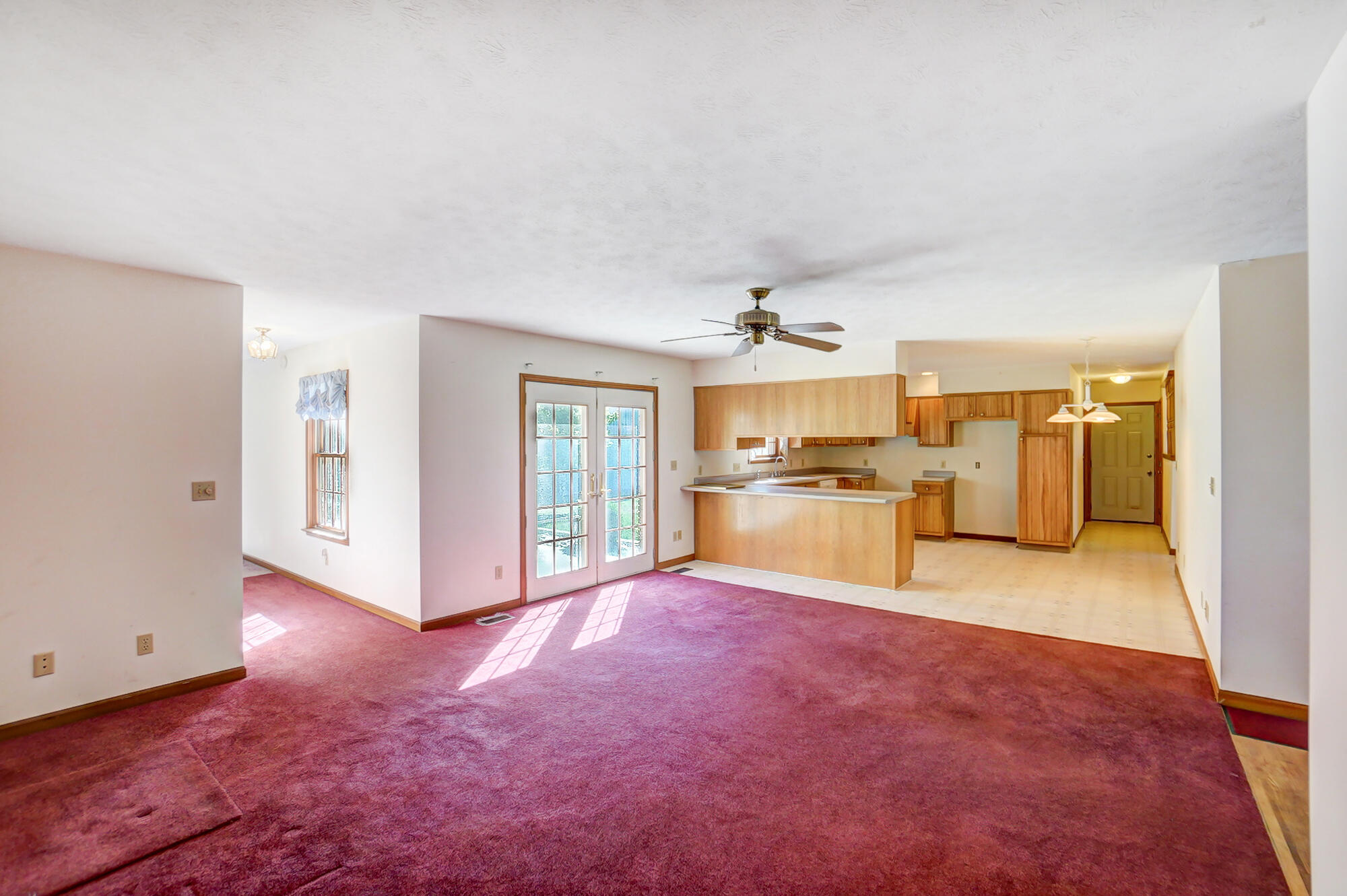 5700 Mills Road Springfield, OH 45502 - Photo 7 of 33