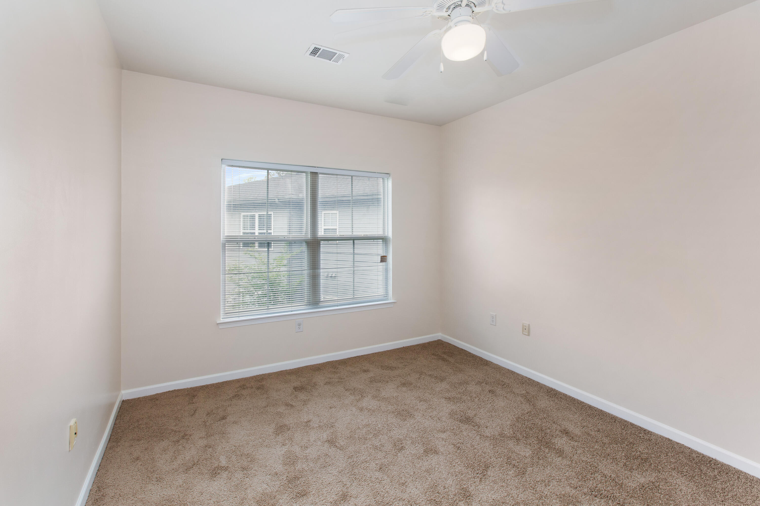 3206 Mariners Way Moncks Corner, SC 29461 - Photo 17 of 27 3206_Mariners_Way_Brett_Martin_Photograp