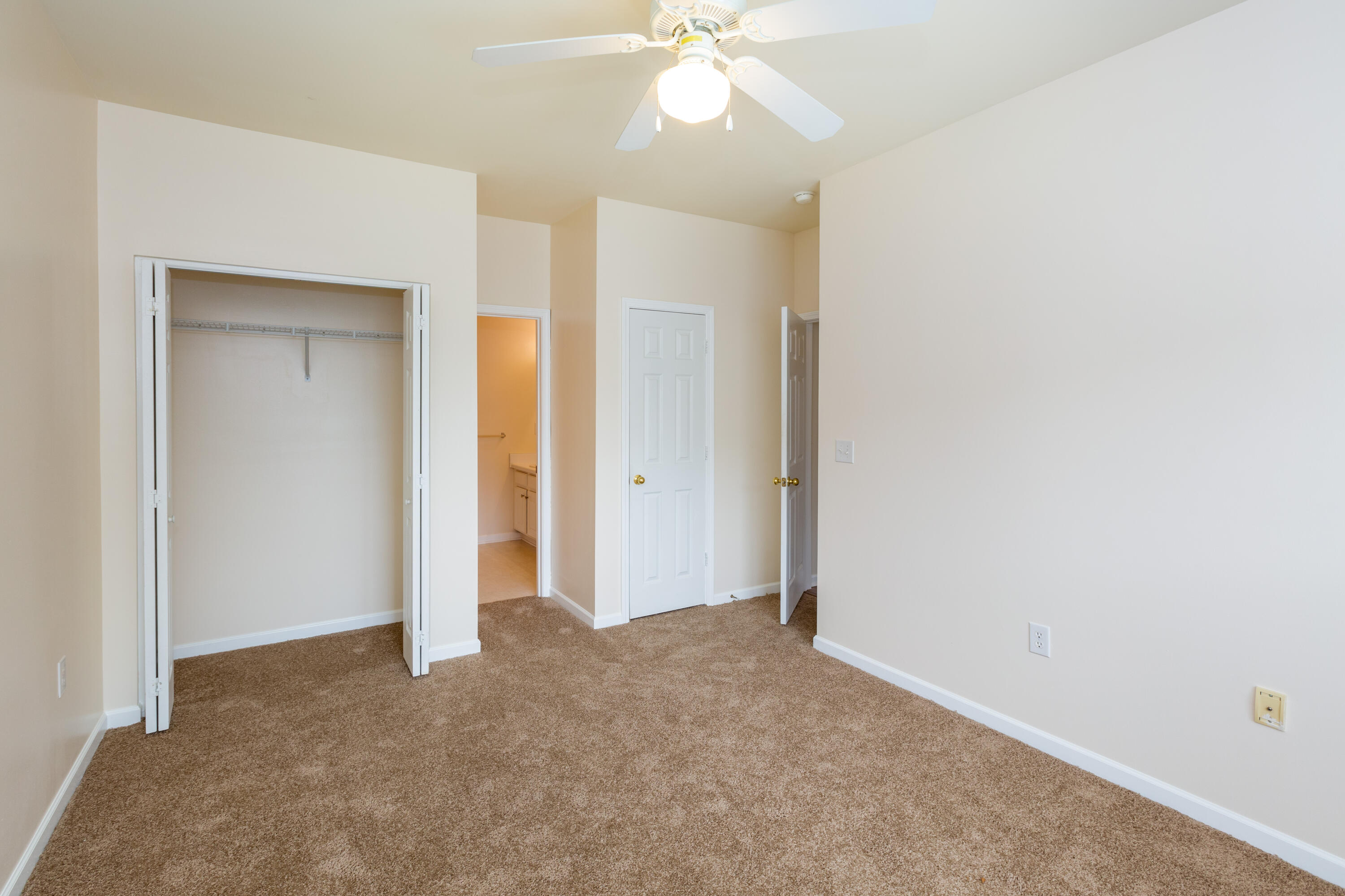 3206 Mariners Way Moncks Corner, SC 29461 - Photo 18 of 27 3206_Mariners_Way_Brett_Martin_Photograp