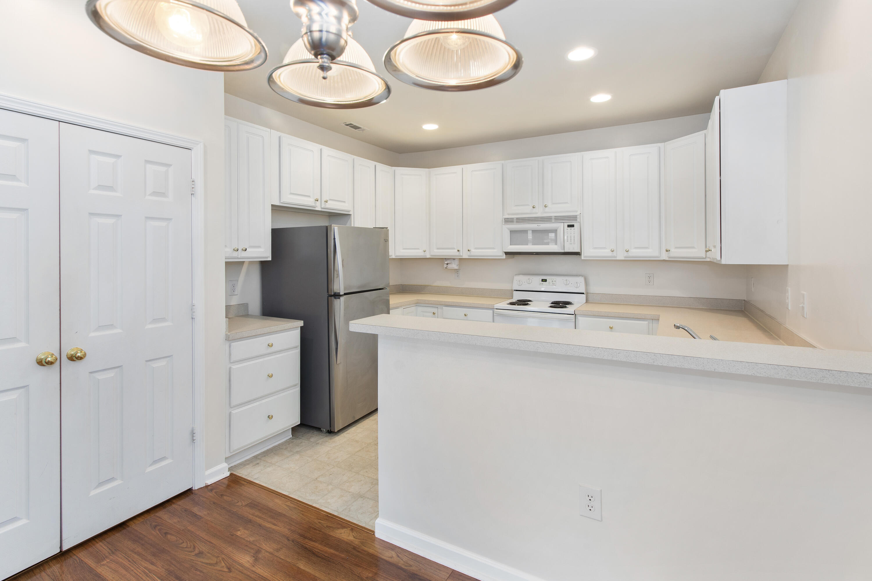 3206 Mariners Way Moncks Corner, SC 29461 - Photo 10 of 27 3206_Mariners_Way_Brett_Martin_Photograp