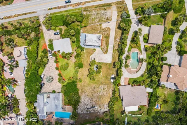 $2,000 | 7990 South Hwy A1A, Melbourne Beach, FL 32951