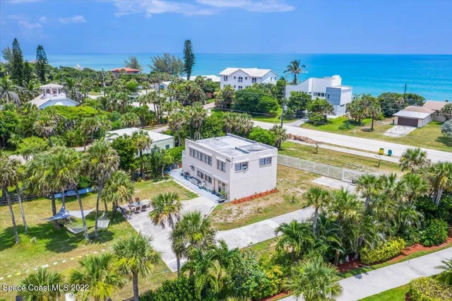 $2,000 | 7990 South Hwy A1A, Melbourne Beach, FL 32951