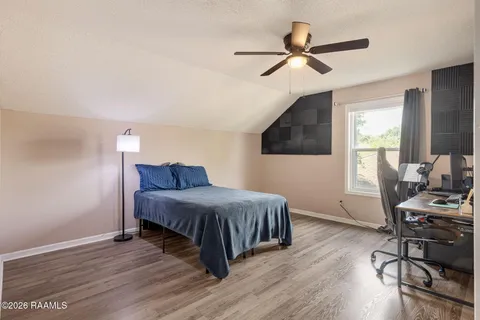 $300,000 | 100 Presbytere Parkway, Lafayette, LA 70503