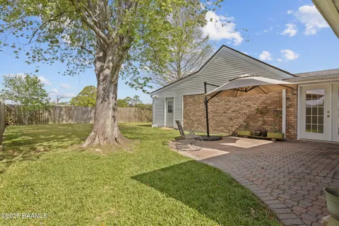 $300,000 | 100 Presbytere Parkway, Lafayette, LA 70503