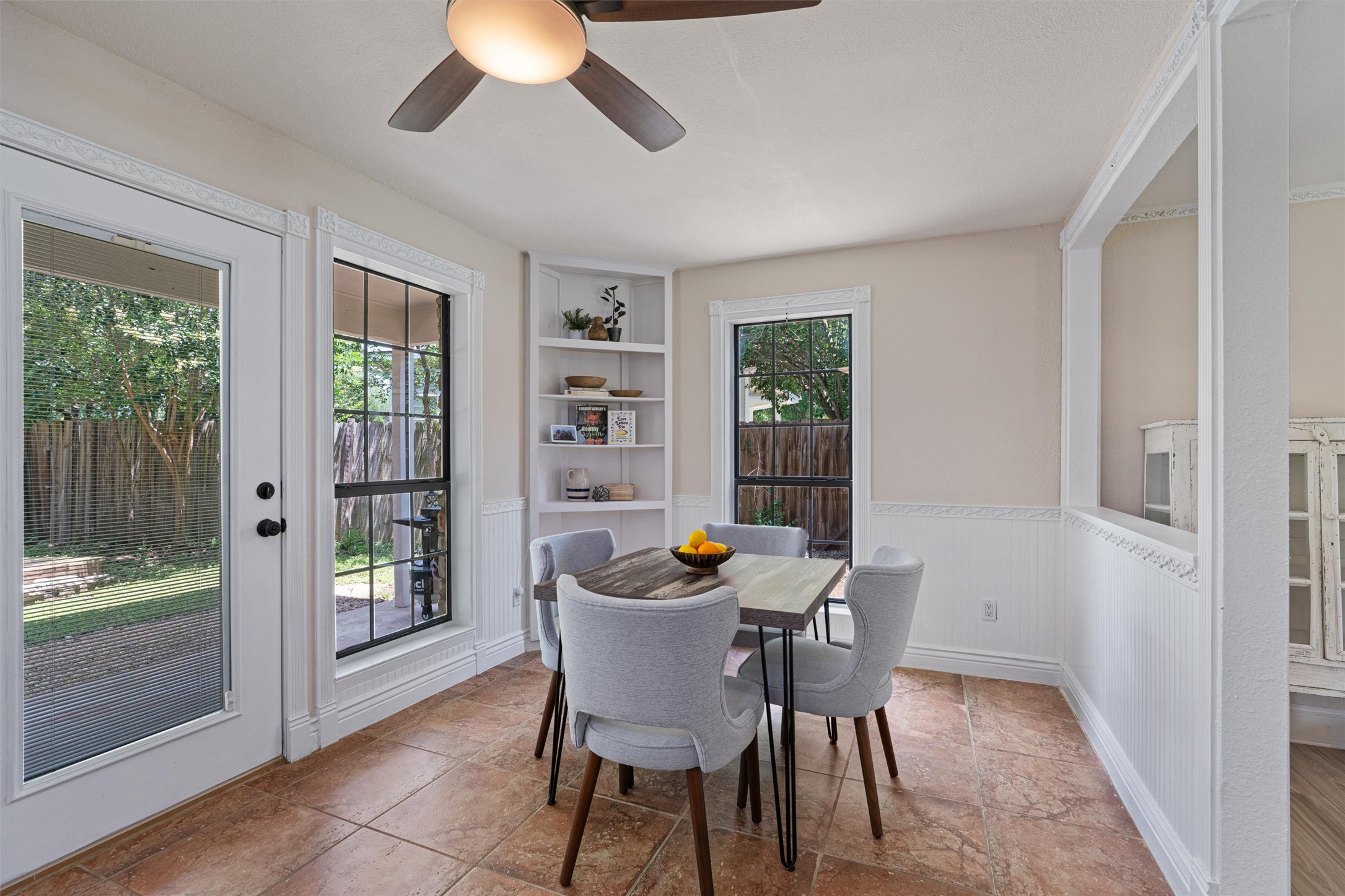 3026 Gabriel View Drive Georgetown, TX 78628 - Photo 10 of 40
