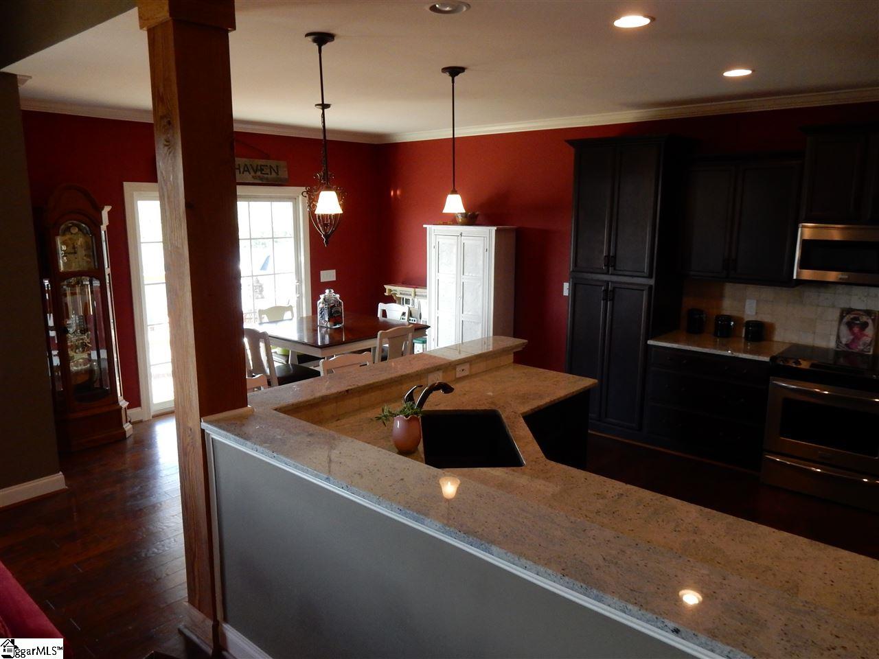 15 Ridgeburg Court Greer, SC 29651 - Photo 14 of 36