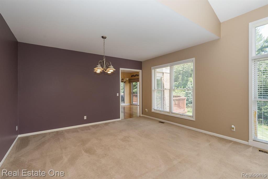 1784 Blue Grass Drive Rochester Hills, MI 48306 - Photo 18 of 72