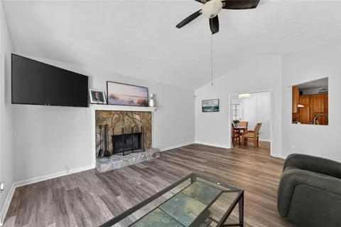 $285,000 | 226 Breckenridge Drive, Powder Springs, GA 30127