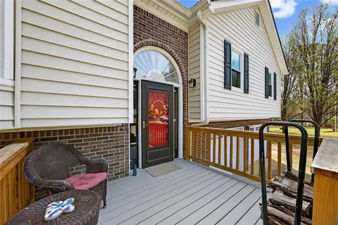 $285,000 | 226 Breckenridge Drive, Powder Springs, GA 30127