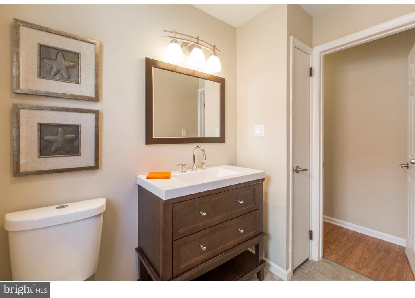 441 Vincent Road Willow Grove, PA 19090 - Photo 18 of 25 Bathroom