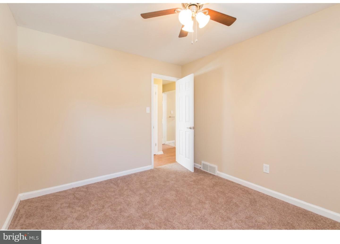 441 Vincent Road Willow Grove, PA 19090 - Photo 20 of 25 Bedroom 3