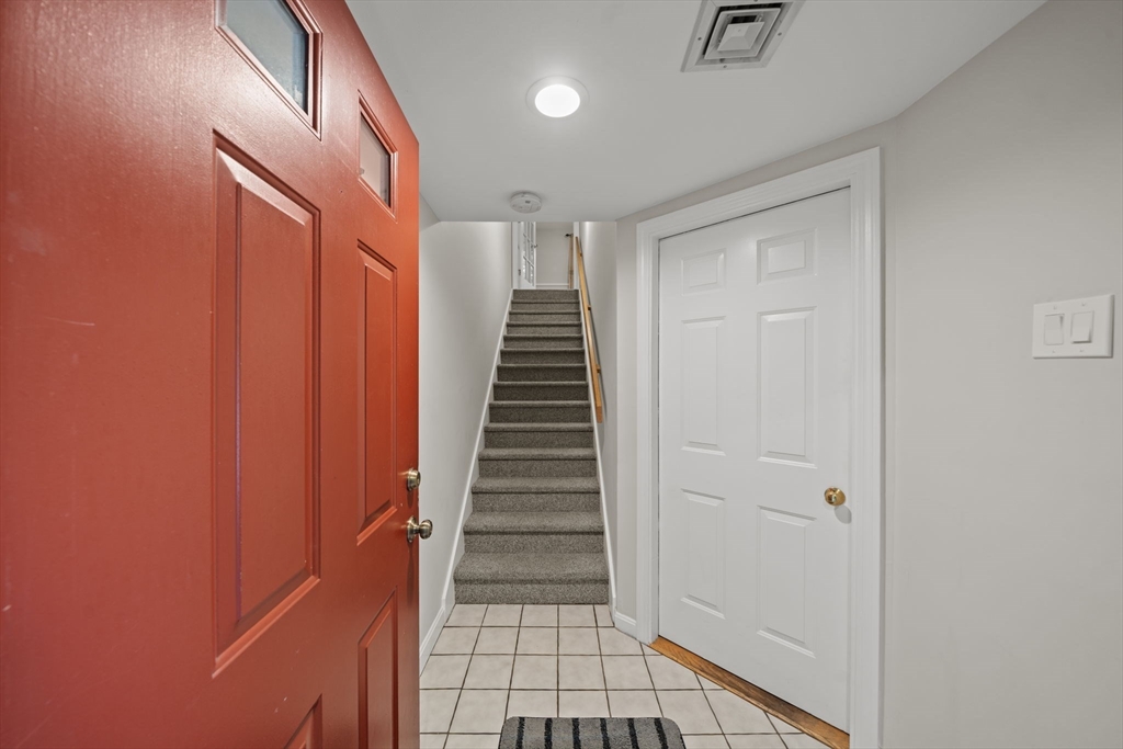 8 Country Meadow Road, Unit 8 Haverhill, MA 01832 - Photo 24 of 35 Gallery Image 24
