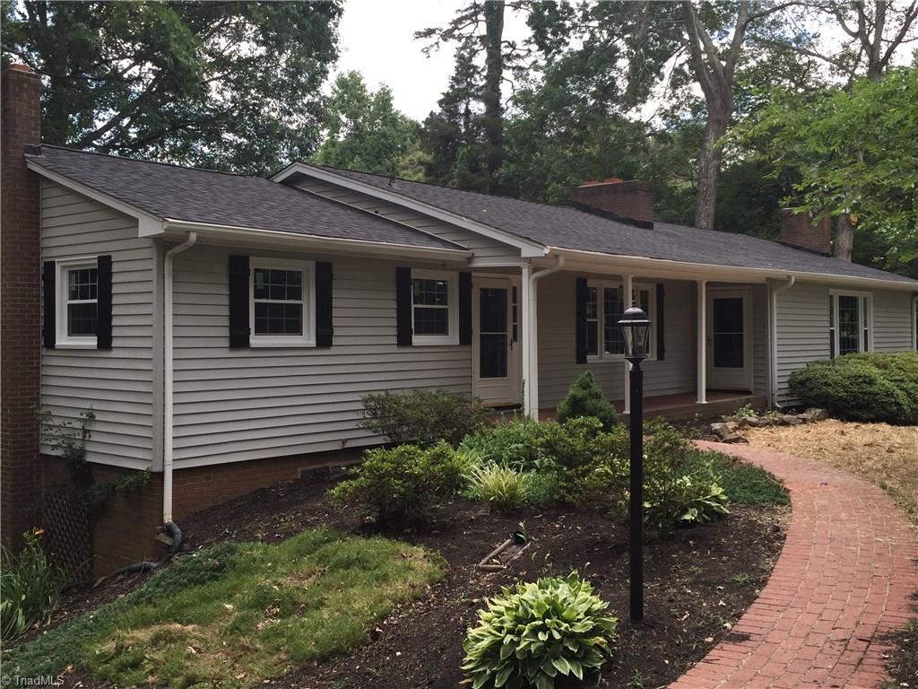 4920 Skylark Road Pfafftown, NC 27040 - Photo 2 of 30 Gallery Image 2