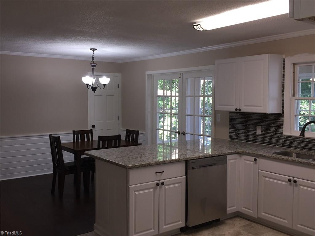 4920 Skylark Road Pfafftown, NC 27040 - Photo 16 of 30 Gallery Image 16