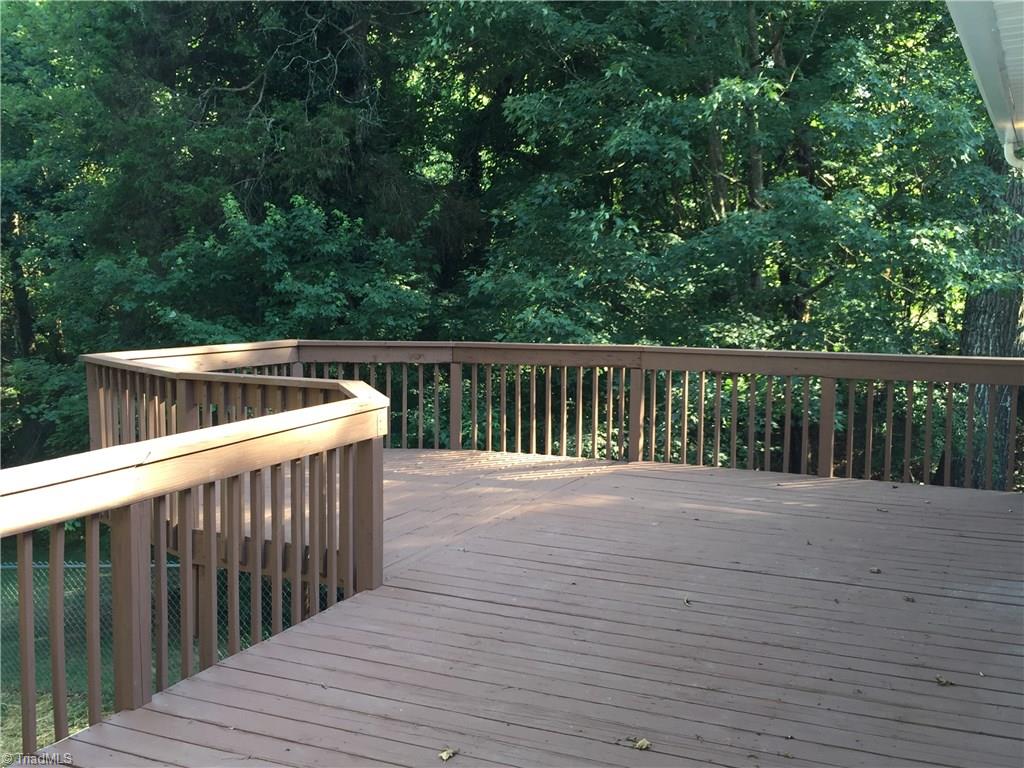 4920 Skylark Road Pfafftown, NC 27040 - Photo 23 of 30 Gallery Image 23
