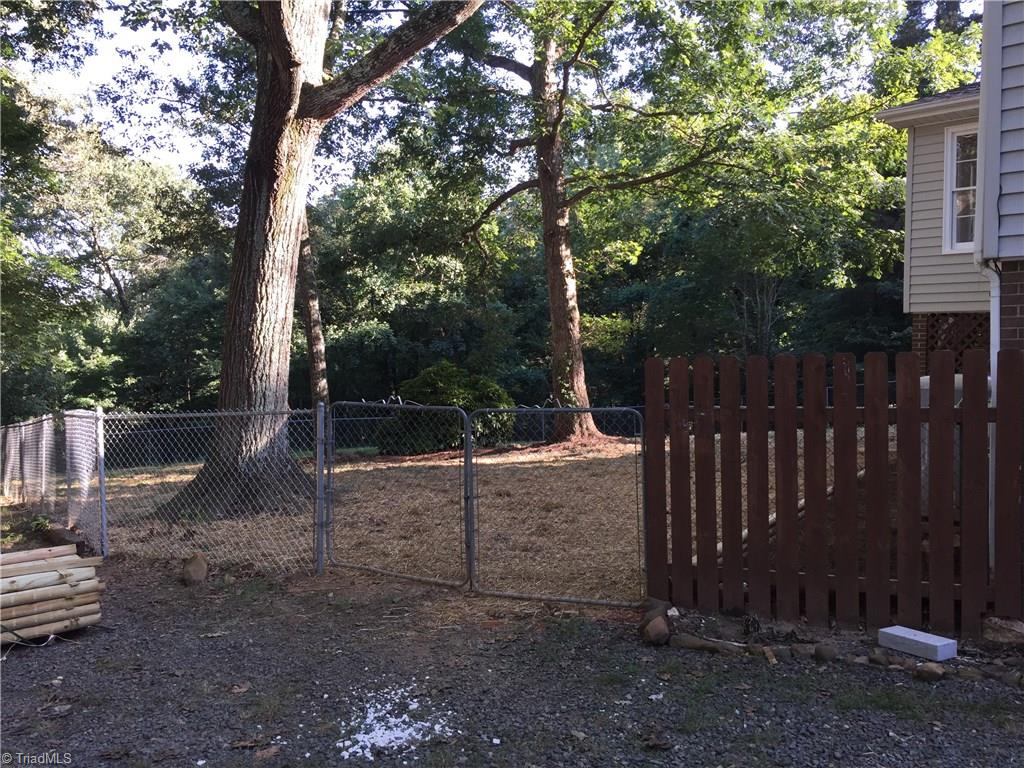 4920 Skylark Road Pfafftown, NC 27040 - Photo 30 of 30 Gallery Image 30