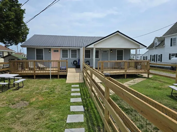 $140,000 | 16189 Main Ridge Road, Tangier, VA 23440