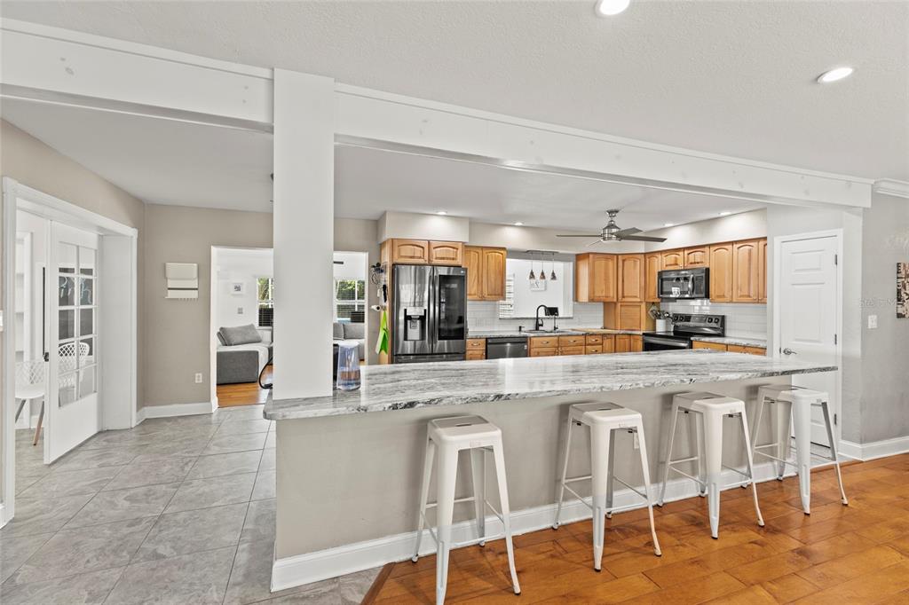 5657 Oceanic Road Holiday, FL 34690 - Photo 11 of 44 Gallery Image 11