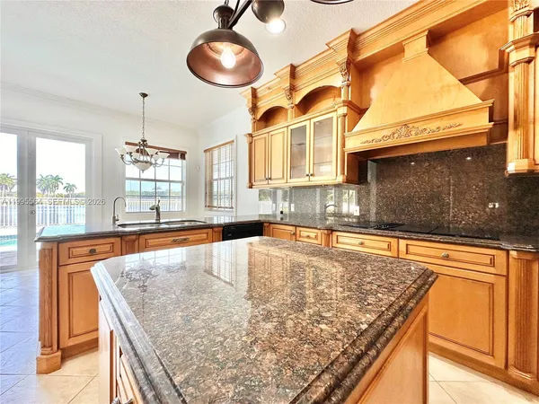 $9,000 | 5023 Northwest 94th Doral Place, Unit 5023, Doral, FL 33178