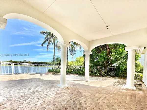 $9,000 | 5023 Northwest 94th Doral Place, Unit 5023, Doral, FL 33178