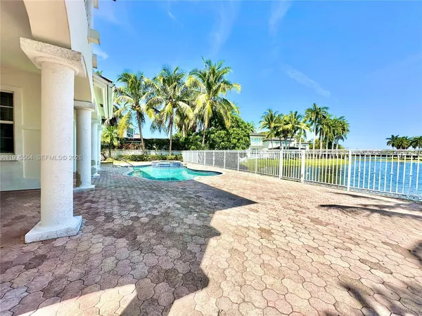 $9,000 | 5023 Northwest 94th Doral Place, Unit 5023, Doral, FL 33178