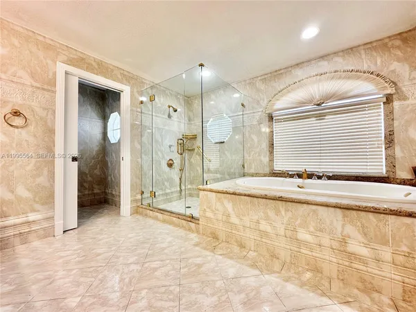 $9,000 | 5023 Northwest 94th Doral Place, Unit 5023, Doral, FL 33178