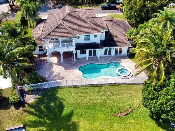 $9,000 | 5023 Northwest 94th Doral Place, Unit 5023, Doral, FL 33178