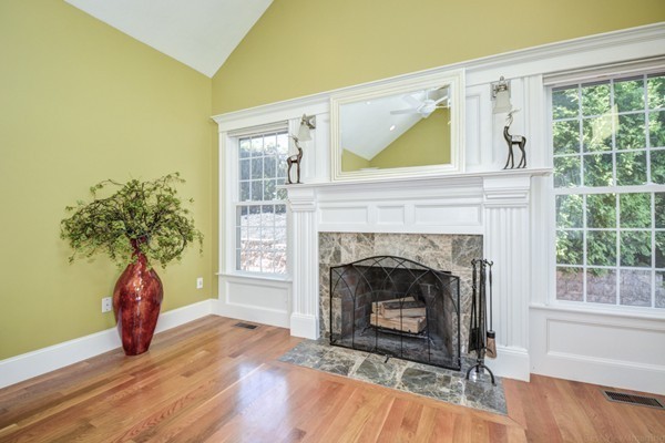 9 Rosegate Road Needham, MA 02494 - Photo 13 of 30