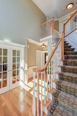 9 Rosegate Road Needham, MA 02494 - Photo 2 of 30